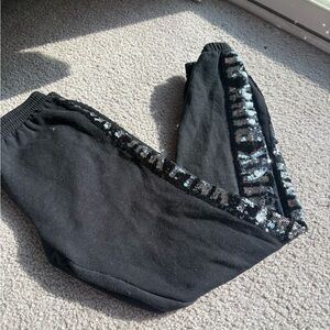 VS pink bling pants 🖤